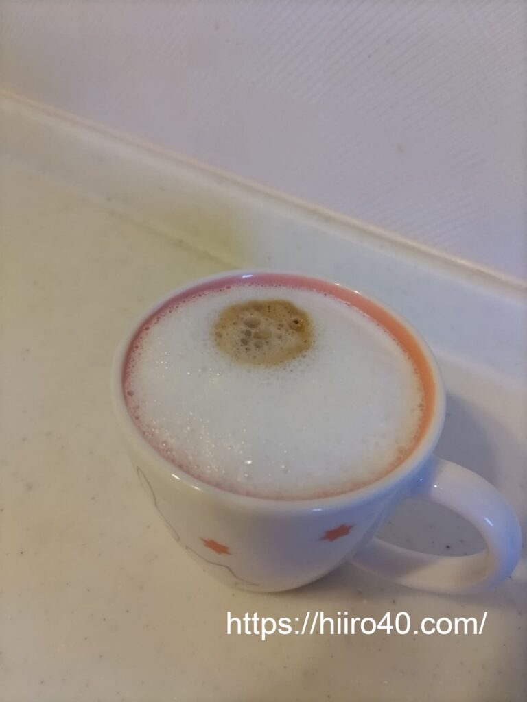 牛乳で作ったカフェオレ